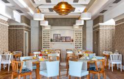 GRAND PARK LARA Restaurants